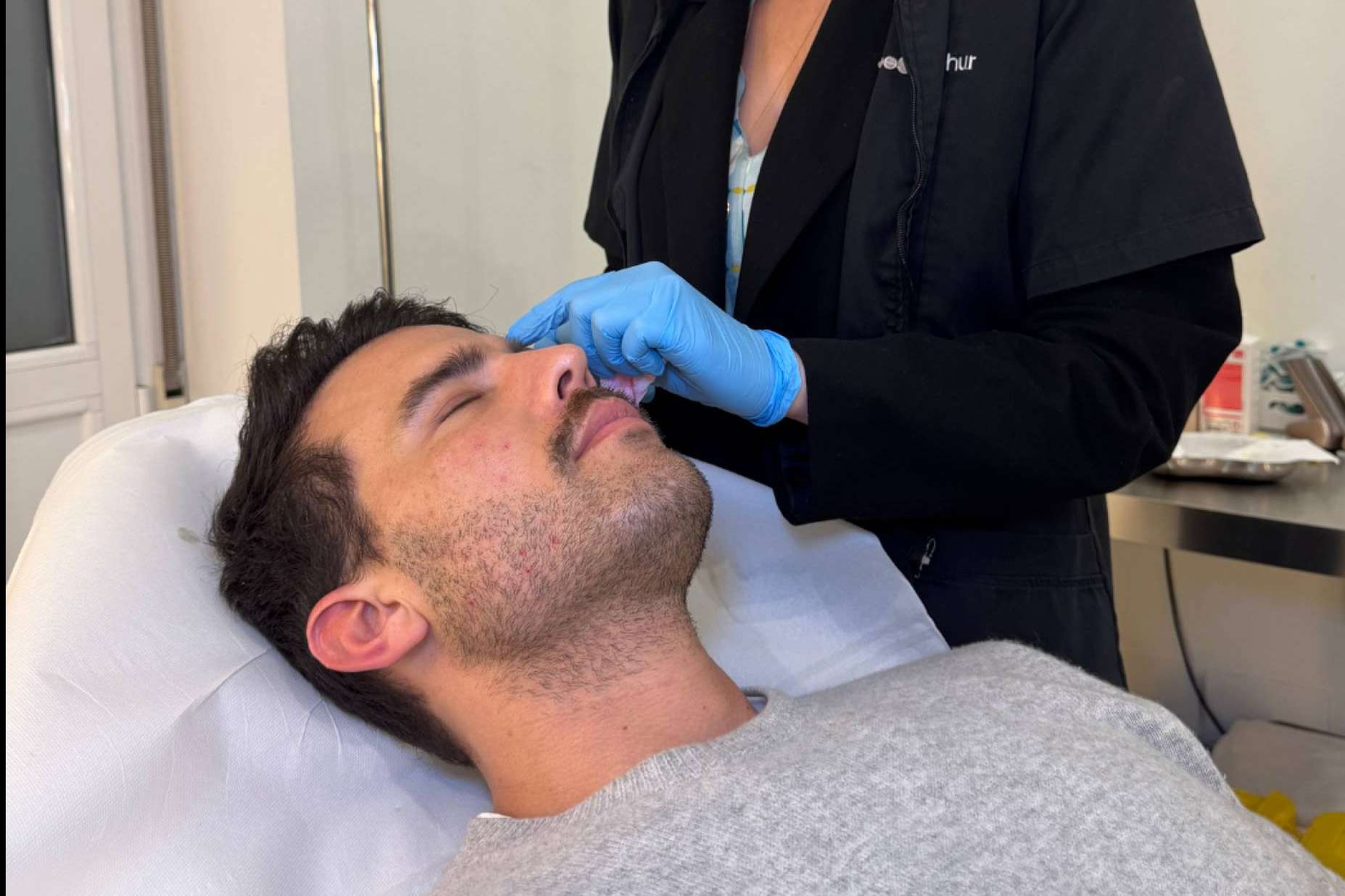 Hombres y estética; tratamientos que marcan tendencia en la clínica de la Dra. Cecilia Arthur