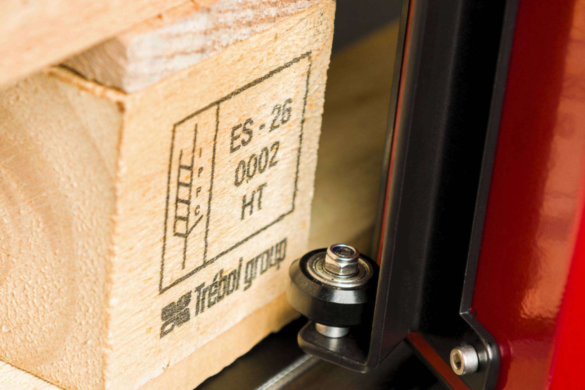 Marcaje de pallets sin margen de error; la trazabilidad total con Trébol Group