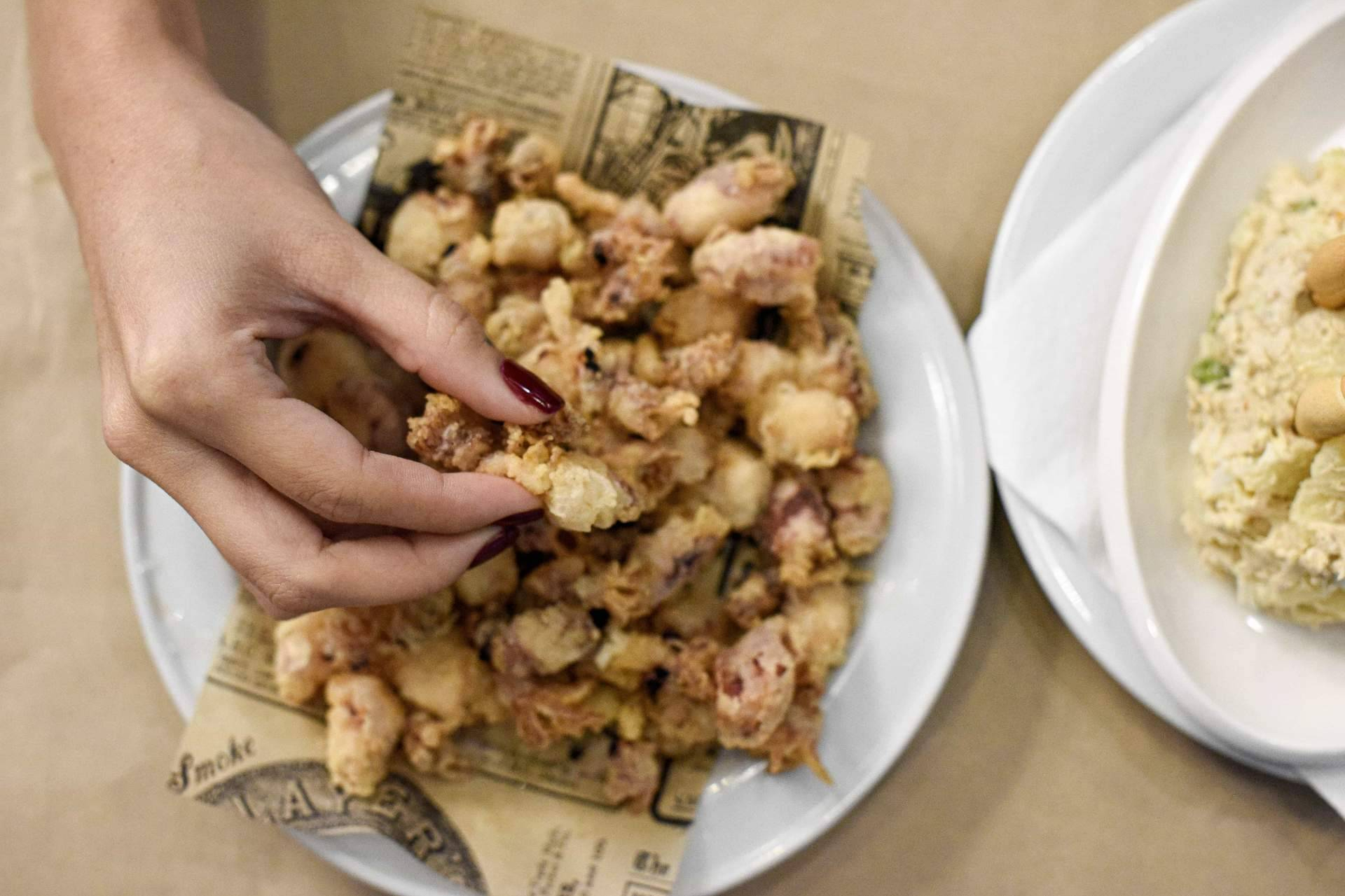 Las tapas más emblemáticas de la Barceloneta en Pasa Tapas