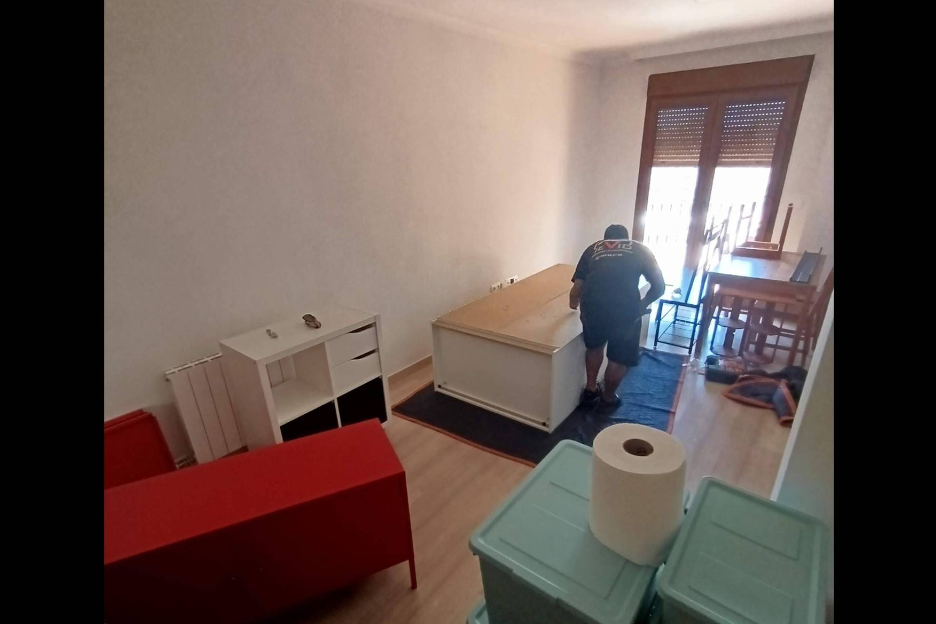Mudanzas y Logística JEVID lanza tarifas reducidas para la comunidad educativa que se muda a Granada
