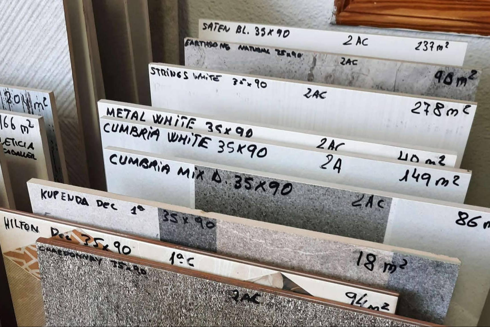 Artegres impulsa el mercado con el lanzamiento de un outlet de azulejos que agrupa a múltiples marcas