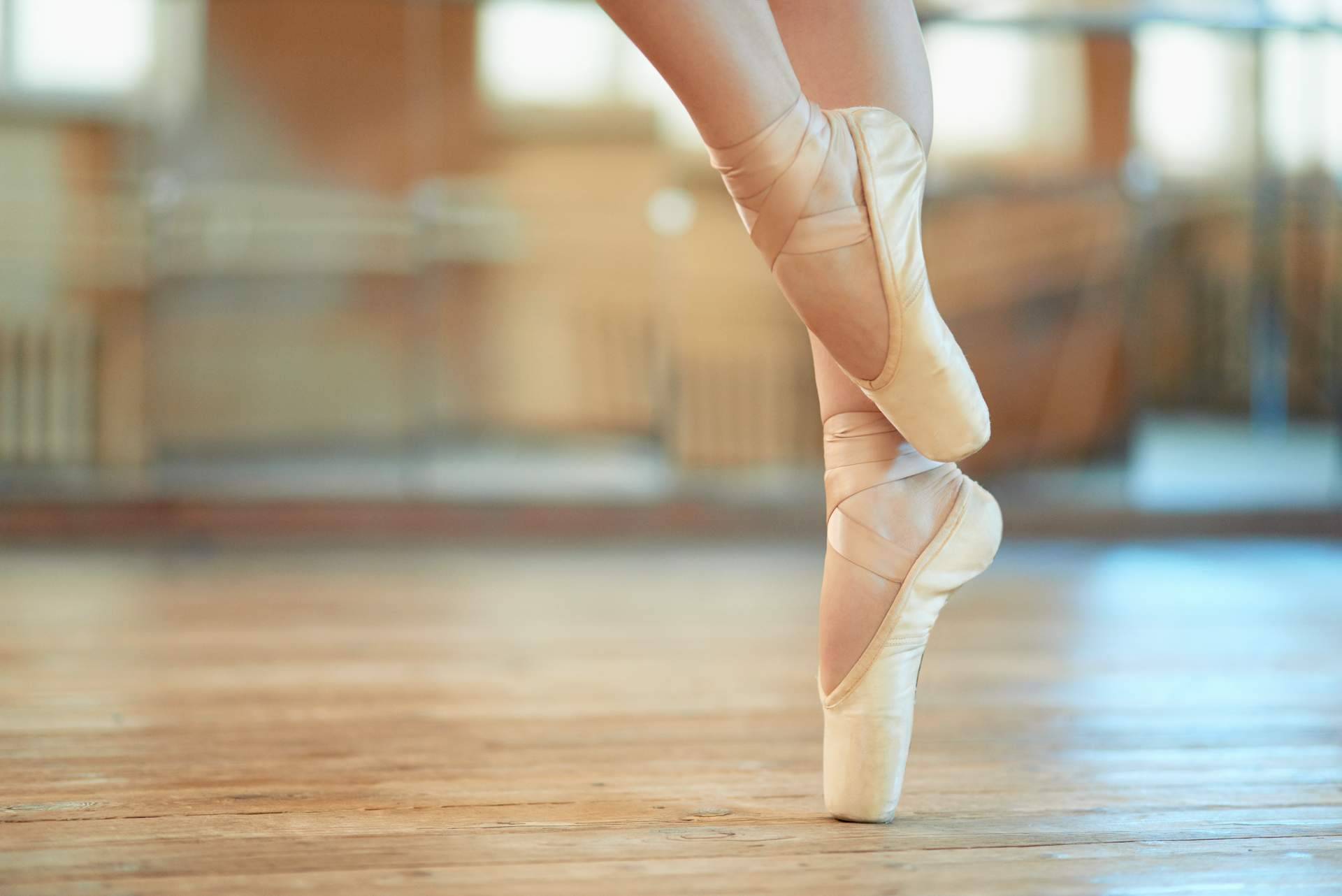 Qué zapatillas usar en Fitness Ballet y dónde probarlo en Madrid con Elena Marco