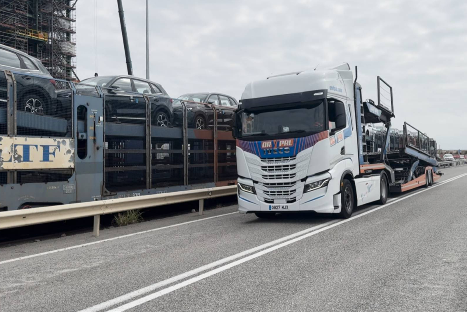 ORVIPAL inicia una logística multimodal del portavehículos para sus principales clientes