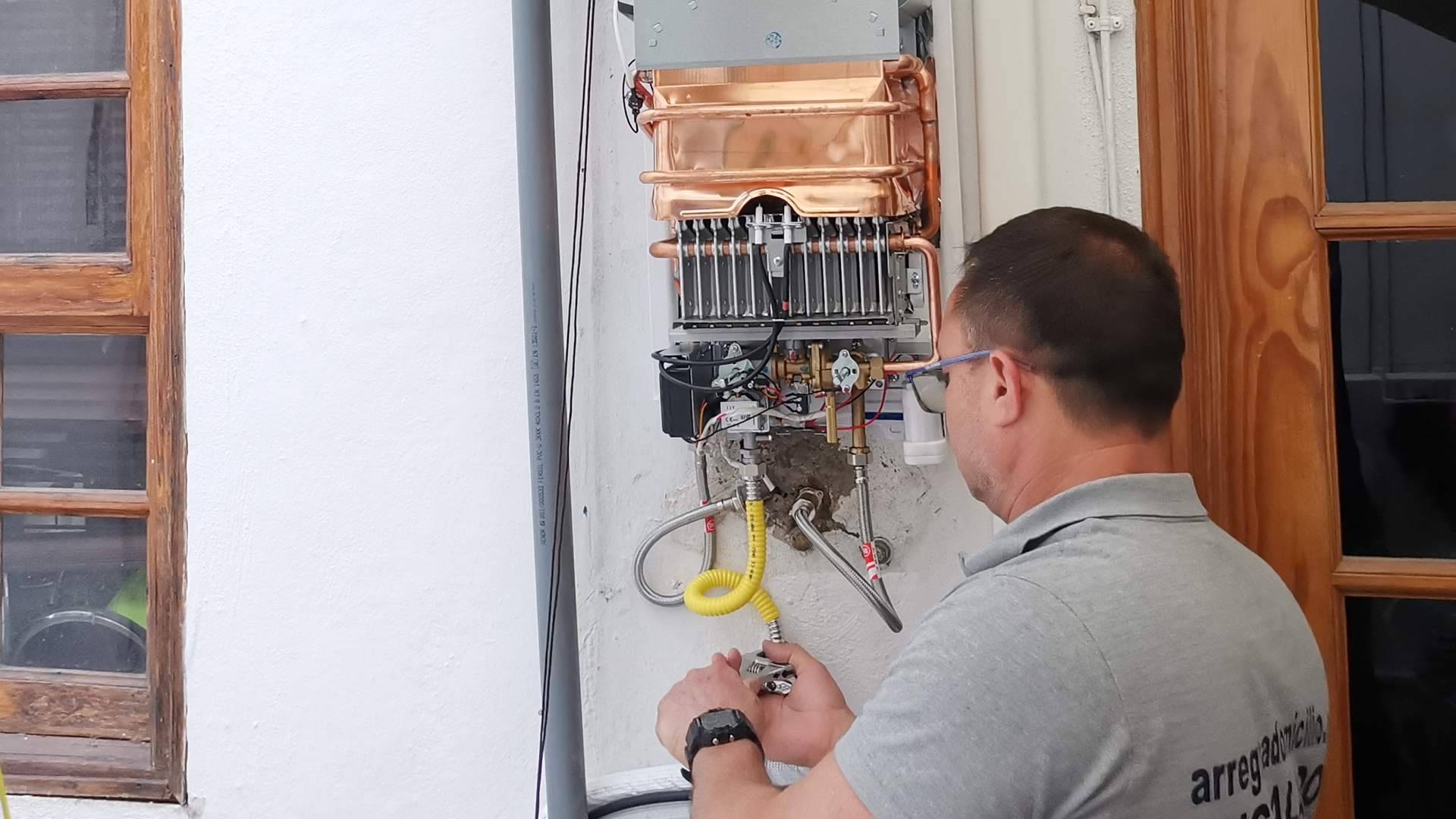 Arreglo a Domicilio impulsa la reparación de calentadores en Tenerife con servicio técnico a domicilio