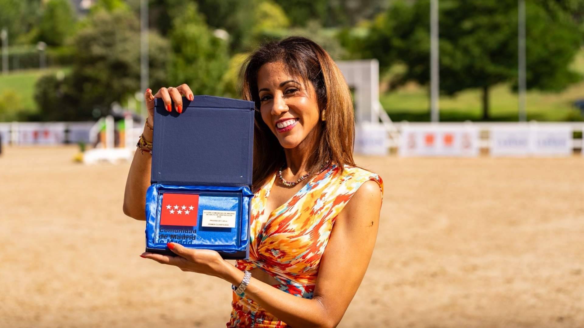 Shelly Ramírez consolida su trayectoria como presentadora especializada en eventos deportivos e institucionales