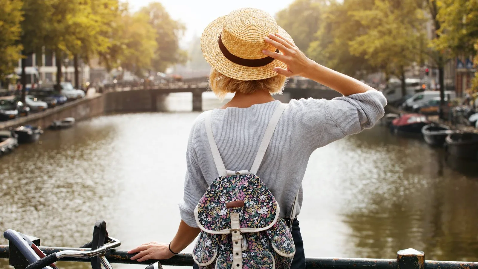 El auge del turismo 'single' en España; por qué viajar solo ya no significa viajar sin compañía